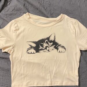Cream Cat Graphic Crop Top - brand new….has never been worn